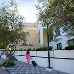 Apartamento Mediterrian Business By Holidaykeys Cirénia