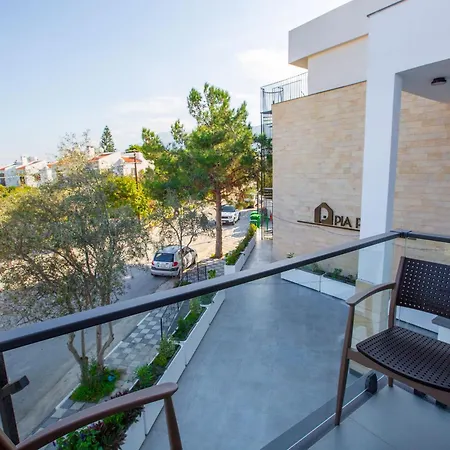 Mediterrian Business By Holidaykeys * Kyrenia (Northern Cyprus)