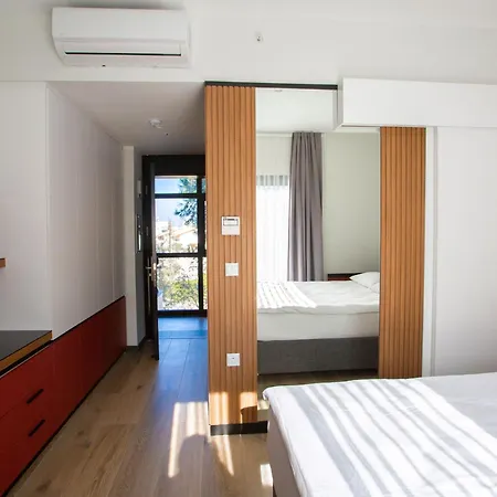 Mediterrian Business By Holidaykeys