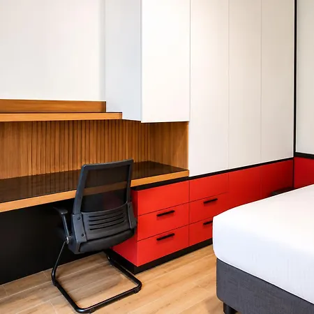 Apartament Mediterrian Business By Holidaykeys