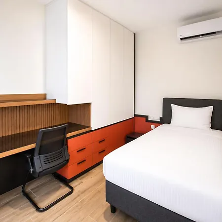 Mediterrian Business By Holidaykeys Apartament *